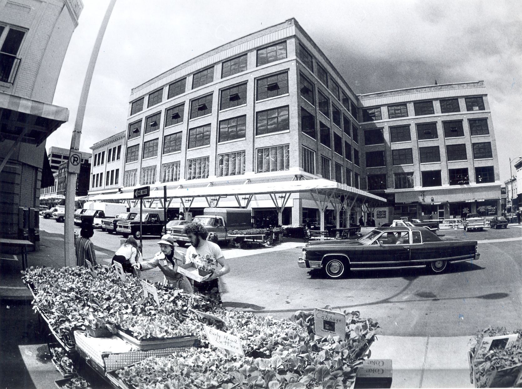Market customers and building